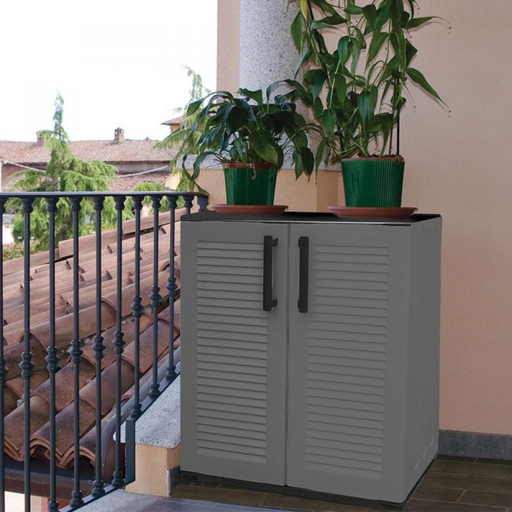 Al momento stai visualizzando Armadio da esterno per arredare il giardino, guida all’acquisto