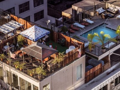 Come arredare un terrazzo con fiori e piante anche senza essere esperti di giardinaggio!