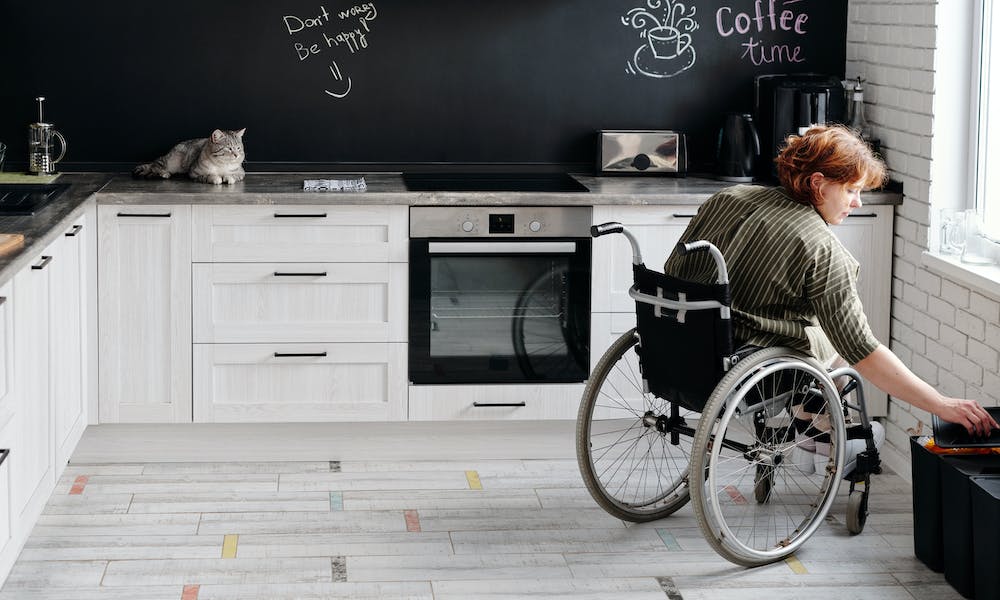 Al momento stai visualizzando Ristrutturare e arredare una casa per disabili: mobili, sicurezza, agibilità