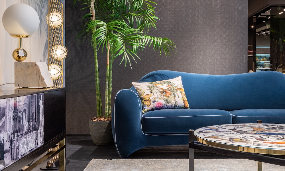Al momento stai visualizzando Interior design: come valorizzare ogni ambiente con i divani classici