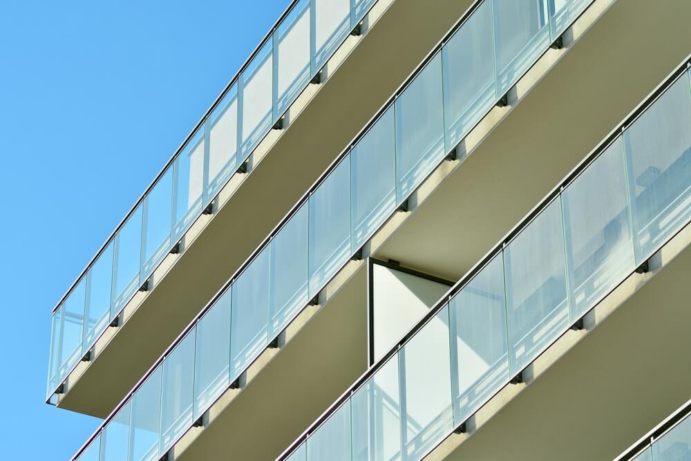 Al momento stai visualizzando Parapetti architettonici: sicurezza e design negli spazi moderni