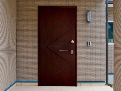 Guida alla scelta della porta blindata: cosa devi sapere per rendere più sicura la casa