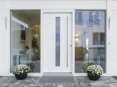 Porte blindate di design: scopriamo i modelli con vetro