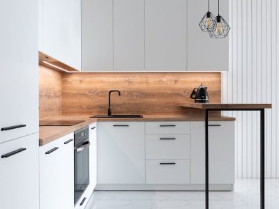 Vuoi sapere quanto costa una cucina? Dimensioni, elettrodomestici e materiali che incidono sul prezzo