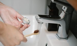Scopri di più sull'articolo Riduci il consumo di energia elettrica ed acqua nella tua abitazione, con semplici accorgimenti e tecnologie ecocompatibili