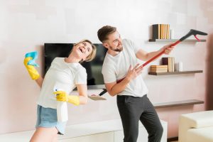 Scopri di più sull'articolo I 5 utensili fondamentali per una casa pulita senza fatica